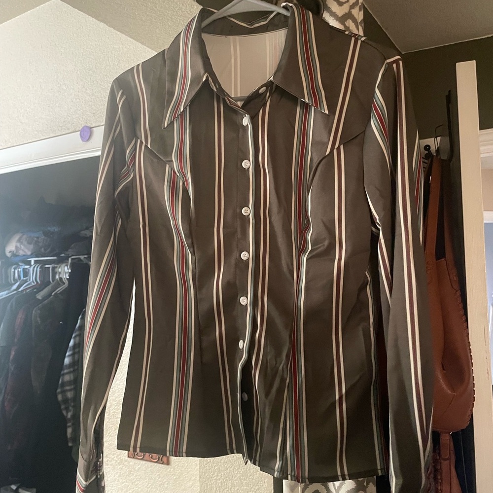 Striped Green Women’s Buttoned Shirt